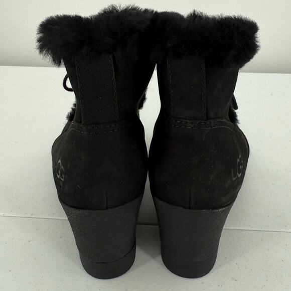 NEW UGG Women's Jeovana Black Wedge Heel Ankle Boot Booties Size 7.5 - Picture 5 of 10
